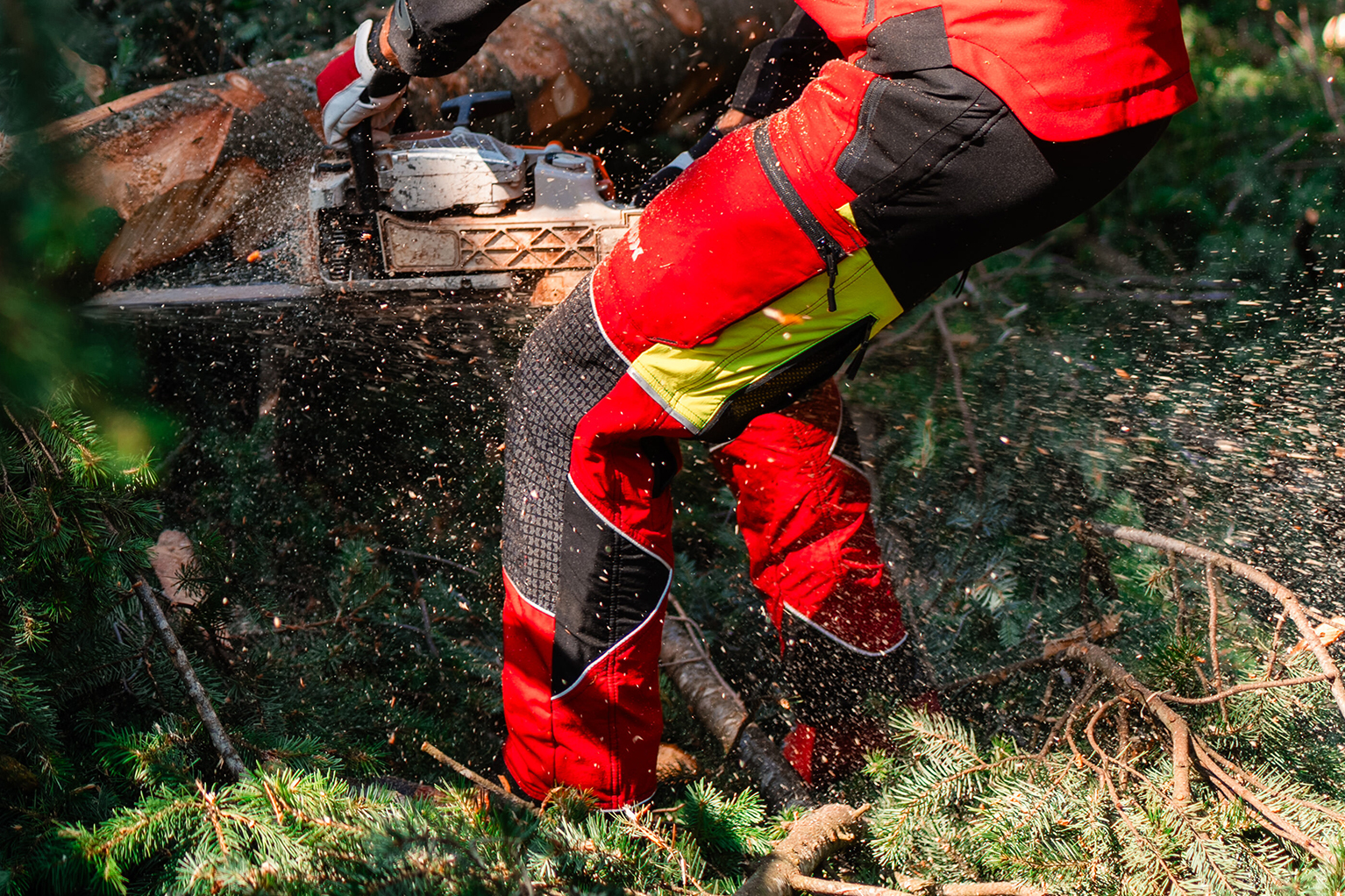 Sicherheit geht vor! - KOX Schnittschutzhosen im Vergleich