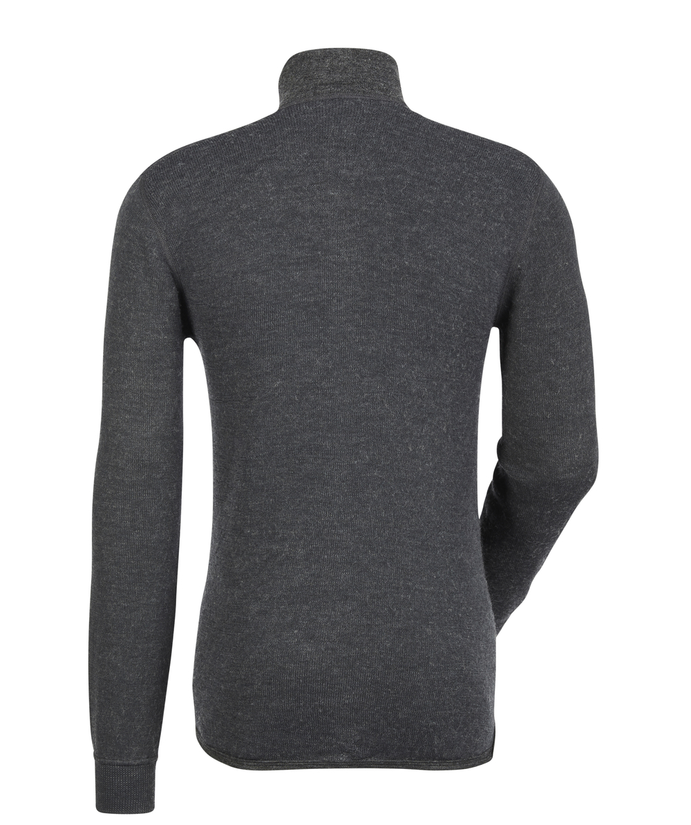Shirt store met turtleneck
